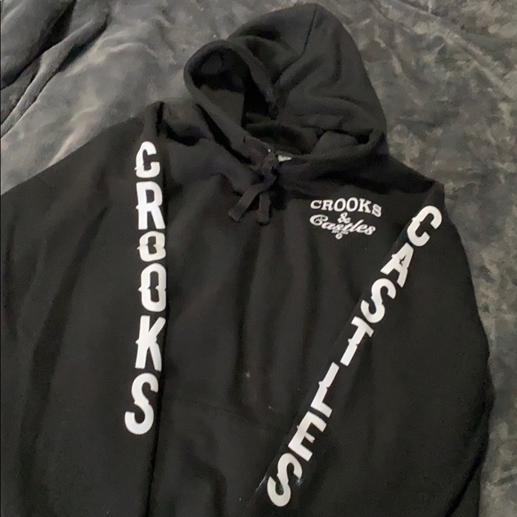 Crooks sweater - Picture 1 of 2